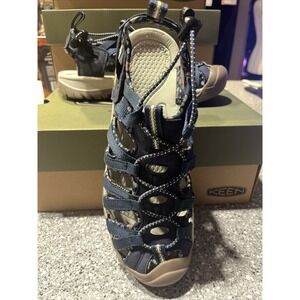 Woman's Sandals KEEN Whisper Size 8.5 NEW IN BOX. Navy/ Birch